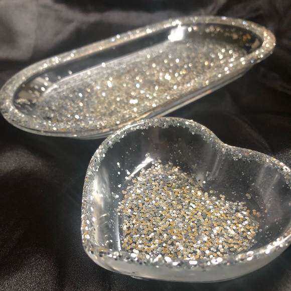Silver Glitter Glam Tray - DISCOUNTED IMPERFECT - Picture 12 of 13